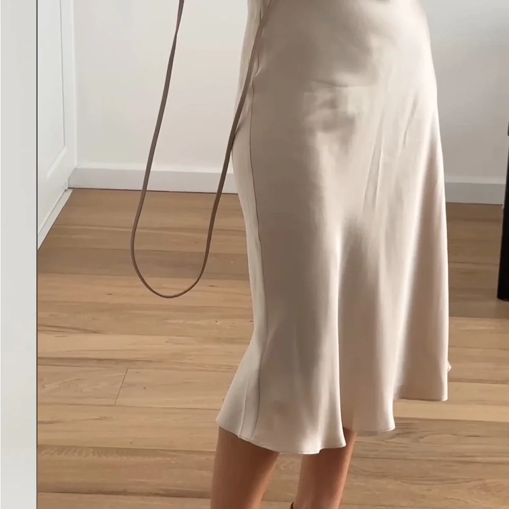 Quince Silk Skirt - Picture 2 of 10